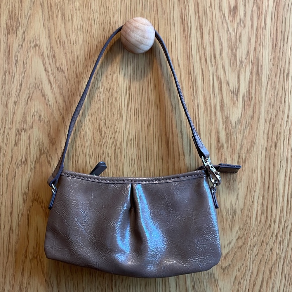 Women’s Mini Handbag - Picture 2 of 5